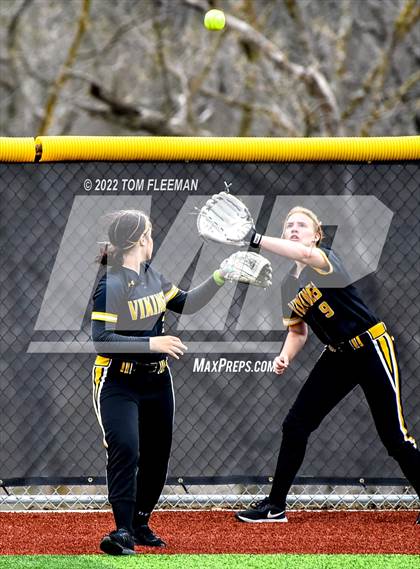Thumbnail 2 in St. James Academy @ Shawnee Mission West photogallery.