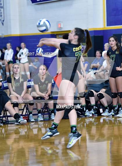 Thumbnail 1 in 'Iolani vs. Mira Costa (Durango Fall Classic) photogallery.