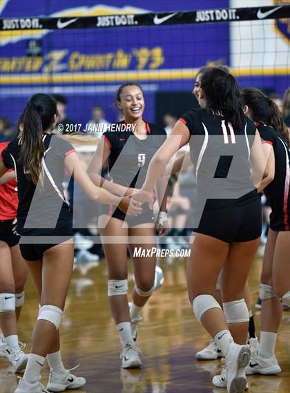 Thumbnail 1 in 'Iolani vs. Mira Costa (Durango Fall Classic) photogallery.