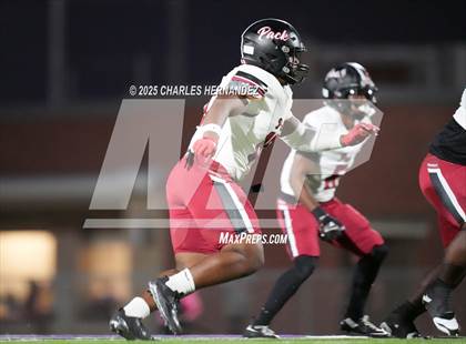 Thumbnail 1 in Weiss @ College Station photogallery.