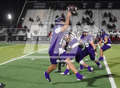 Thumbnail 3 in Weiss @ College Station photogallery.