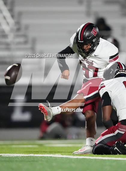 Thumbnail 2 in Weiss @ College Station photogallery.