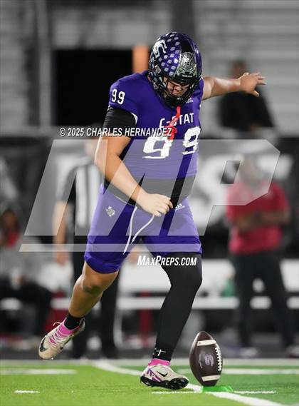 Thumbnail 1 in Weiss @ College Station photogallery.