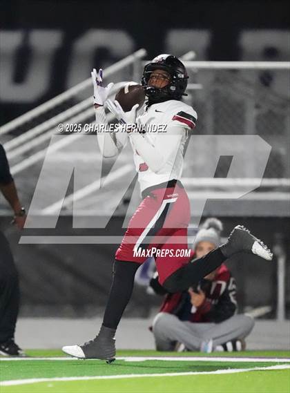 Thumbnail 3 in Weiss @ College Station photogallery.