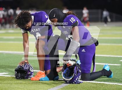 Thumbnail 3 in Weiss @ College Station photogallery.