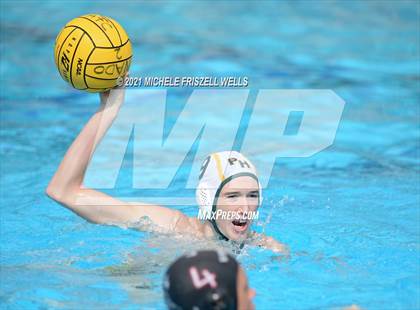 Thumbnail 2 in Patrick Henry vs. Vista (America's Finest City Tournament) photogallery.