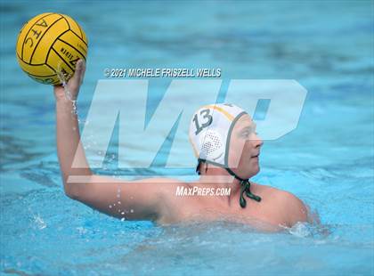 Thumbnail 2 in Patrick Henry vs. Vista (America's Finest City Tournament) photogallery.
