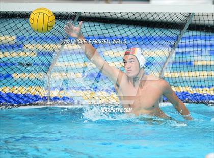 Thumbnail 2 in Patrick Henry vs. Vista (America's Finest City Tournament) photogallery.