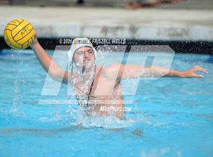 Thumbnail 3 in Patrick Henry vs. Vista (America's Finest City Tournament) photogallery.