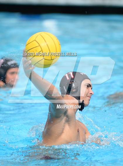 Thumbnail 2 in Patrick Henry vs. Vista (America's Finest City Tournament) photogallery.