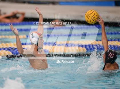Thumbnail 2 in Patrick Henry vs. Vista (America's Finest City Tournament) photogallery.
