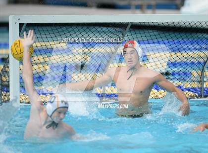 Thumbnail 1 in Patrick Henry vs. Vista (America's Finest City Tournament) photogallery.