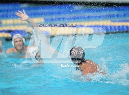 Thumbnail 3 in Patrick Henry vs. Vista (America's Finest City Tournament) photogallery.