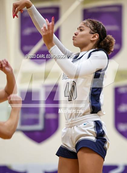 Thumbnail 3 in Siegel vs Notre Dame Academy photogallery.