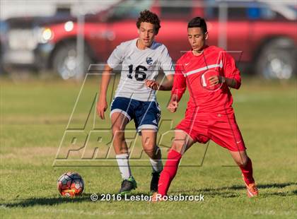 Thumbnail 2 in Central Catholic vs Judson photogallery.