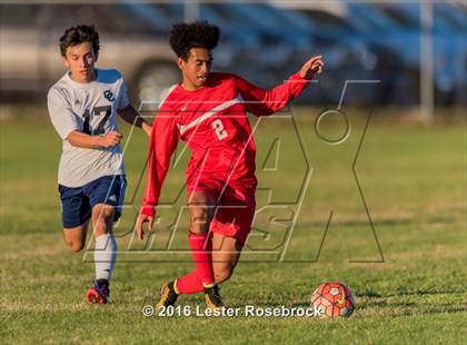 Thumbnail 3 in Central Catholic vs Judson photogallery.