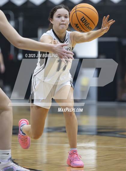 Thumbnail 2 in Watseka/Milford @ Salt Fork photogallery.
