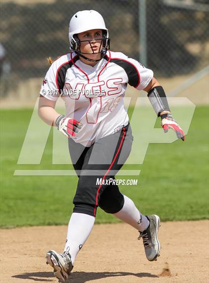 Thumbnail 1 in Century vs. Village Christian (CIF SS D7 Semifinal) photogallery.