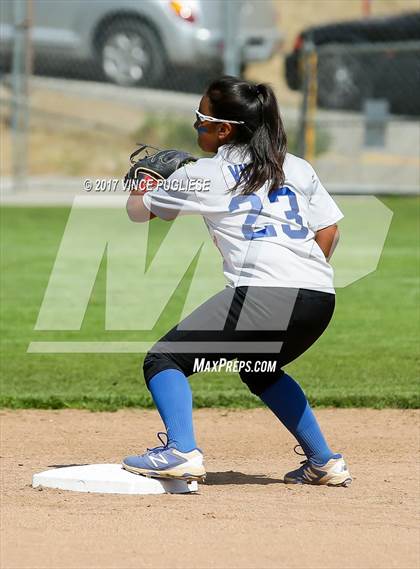 Thumbnail 2 in Century vs. Village Christian (CIF SS D7 Semifinal) photogallery.