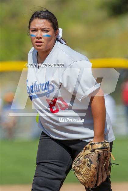 Thumbnail 3 in Century vs. Village Christian (CIF SS D7 Semifinal) photogallery.