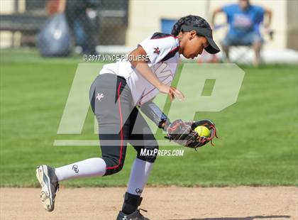 Thumbnail 3 in Century vs. Village Christian (CIF SS D7 Semifinal) photogallery.