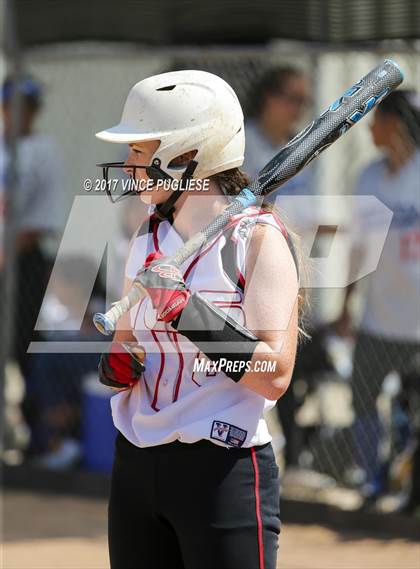 Thumbnail 2 in Century vs. Village Christian (CIF SS D7 Semifinal) photogallery.