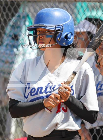 Thumbnail 3 in Century vs. Village Christian (CIF SS D7 Semifinal) photogallery.