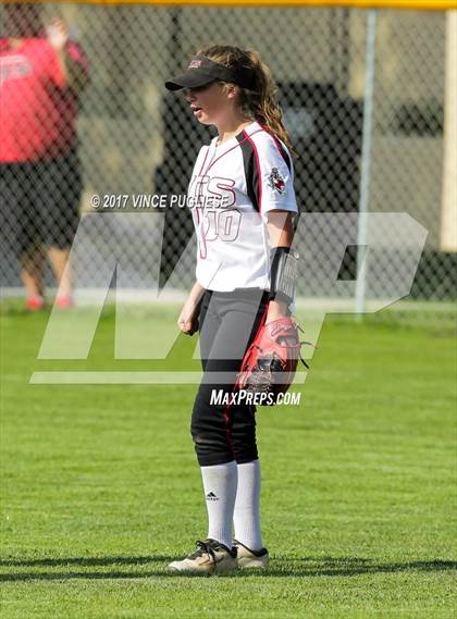 Thumbnail 1 in Century vs. Village Christian (CIF SS D7 Semifinal) photogallery.