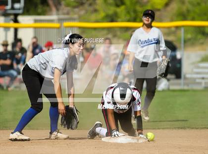 Thumbnail 3 in Century vs. Village Christian (CIF SS D7 Semifinal) photogallery.