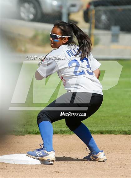 Thumbnail 3 in Century vs. Village Christian (CIF SS D7 Semifinal) photogallery.