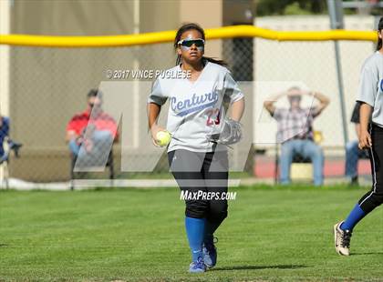 Thumbnail 3 in Century vs. Village Christian (CIF SS D7 Semifinal) photogallery.