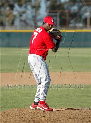 Thumbnail 1 in San Ysidro vs. Mt. Carmel (58th Lions Invitational) photogallery.