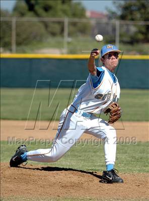 Thumbnail 2 in San Ysidro vs. Mt. Carmel (58th Lions Invitational) photogallery.