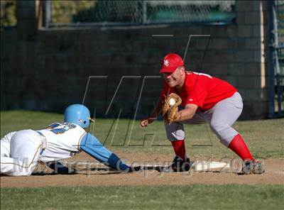 Thumbnail 3 in San Ysidro vs. Mt. Carmel (58th Lions Invitational) photogallery.