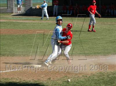 Thumbnail 1 in San Ysidro vs. Mt. Carmel (58th Lions Invitational) photogallery.