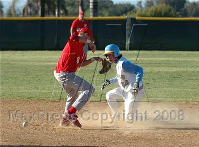 Thumbnail 1 in San Ysidro vs. Mt. Carmel (58th Lions Invitational) photogallery.