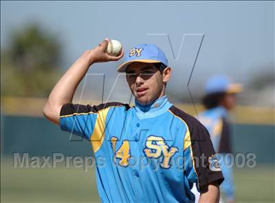 Thumbnail 1 in San Ysidro vs. Mt. Carmel (58th Lions Invitational) photogallery.