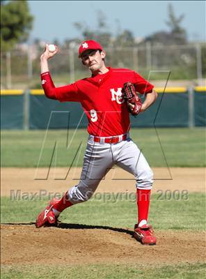 Thumbnail 1 in San Ysidro vs. Mt. Carmel (58th Lions Invitational) photogallery.