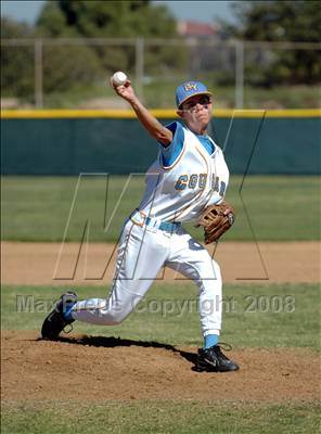 Thumbnail 1 in San Ysidro vs. Mt. Carmel (58th Lions Invitational) photogallery.