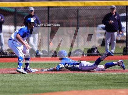 Thumbnail 2 in Krum vs Brock (Brock Tournament) photogallery.
