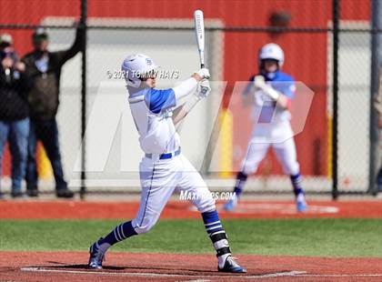 Thumbnail 3 in Krum vs Brock (Brock Tournament) photogallery.
