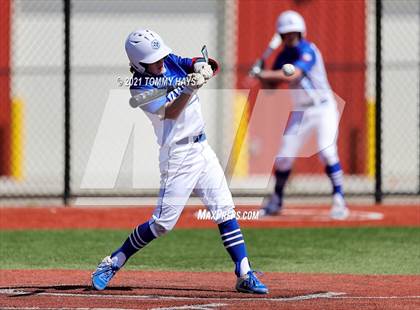 Thumbnail 2 in Krum vs Brock (Brock Tournament) photogallery.