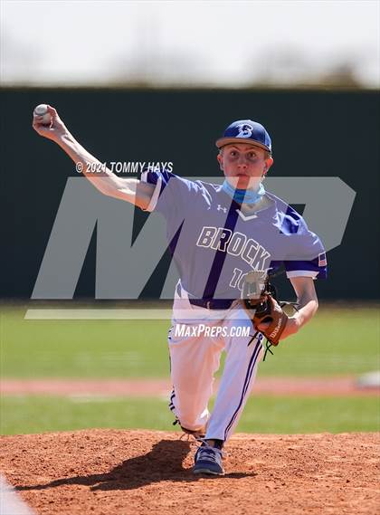 Thumbnail 2 in Krum vs Brock (Brock Tournament) photogallery.