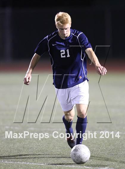 Thumbnail 3 in San Clemente vs. Loyola (CIF SS D1 Final) photogallery.