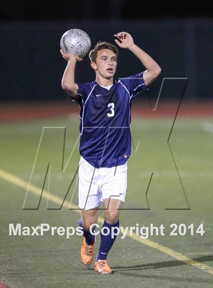 Thumbnail 3 in San Clemente vs. Loyola (CIF SS D1 Final) photogallery.
