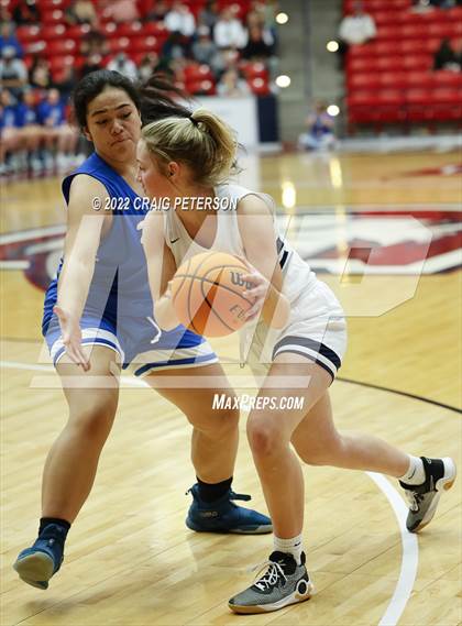 Thumbnail 2 in Ridgeline vs. Dixie (UHSAA 4A Quarterfinal Playoff) photogallery.