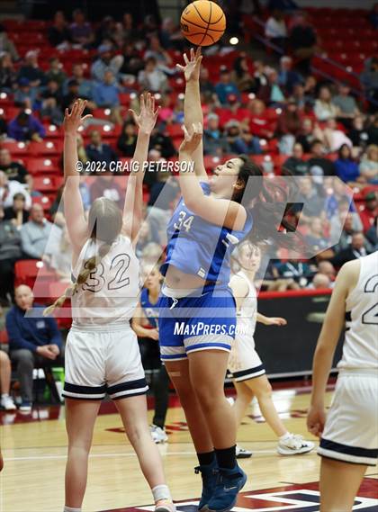 Thumbnail 1 in Ridgeline vs. Dixie (UHSAA 4A Quarterfinal Playoff) photogallery.