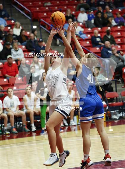 Thumbnail 3 in Ridgeline vs. Dixie (UHSAA 4A Quarterfinal Playoff) photogallery.