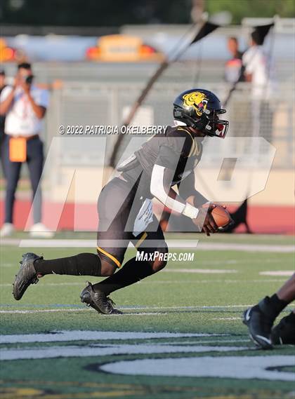 Thumbnail 1 in Stratford @ Alief Hastings photogallery.