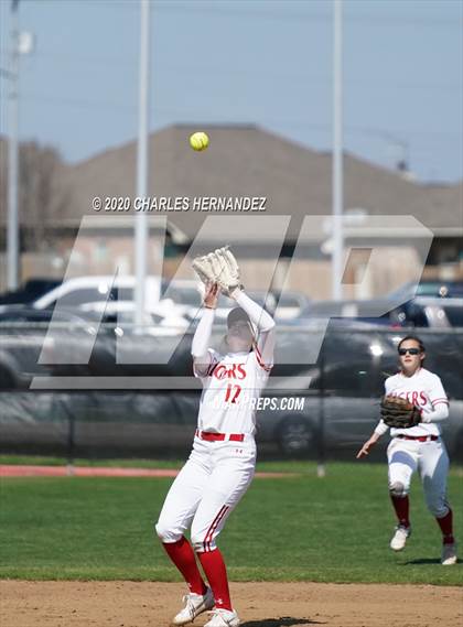 Thumbnail 2 in Belton vs. Boerne (NFCA Texas High School Leadoff Classic) photogallery.